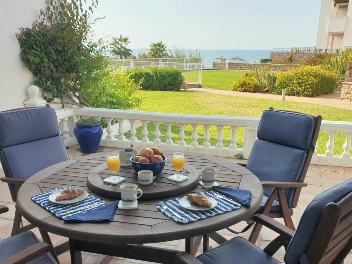 Casitamar Frontline Beach House Rental Casares Costa Near Estepona Bahia de Casares Exterior photo