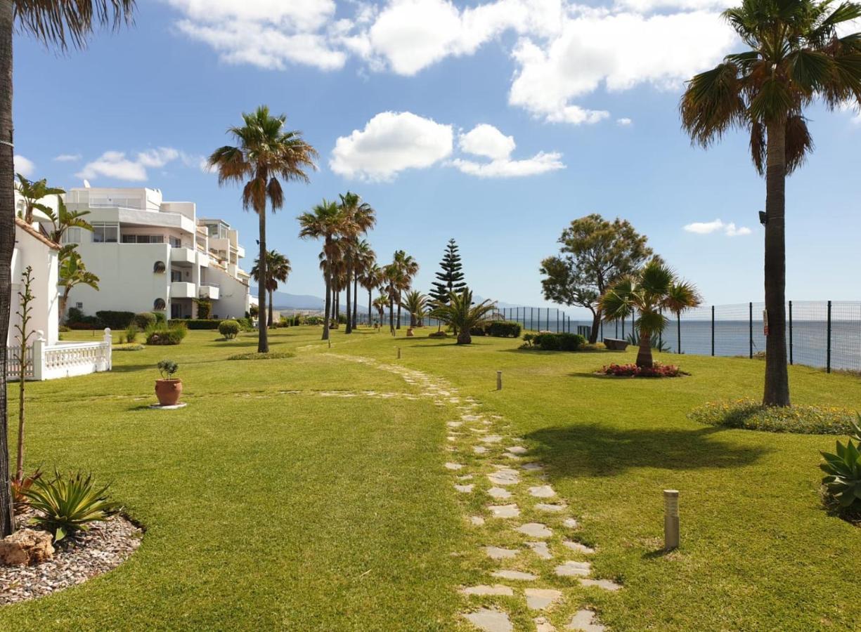 Casitamar Frontline Beach House Rental Casares Costa Near Estepona Bahia de Casares Exterior photo