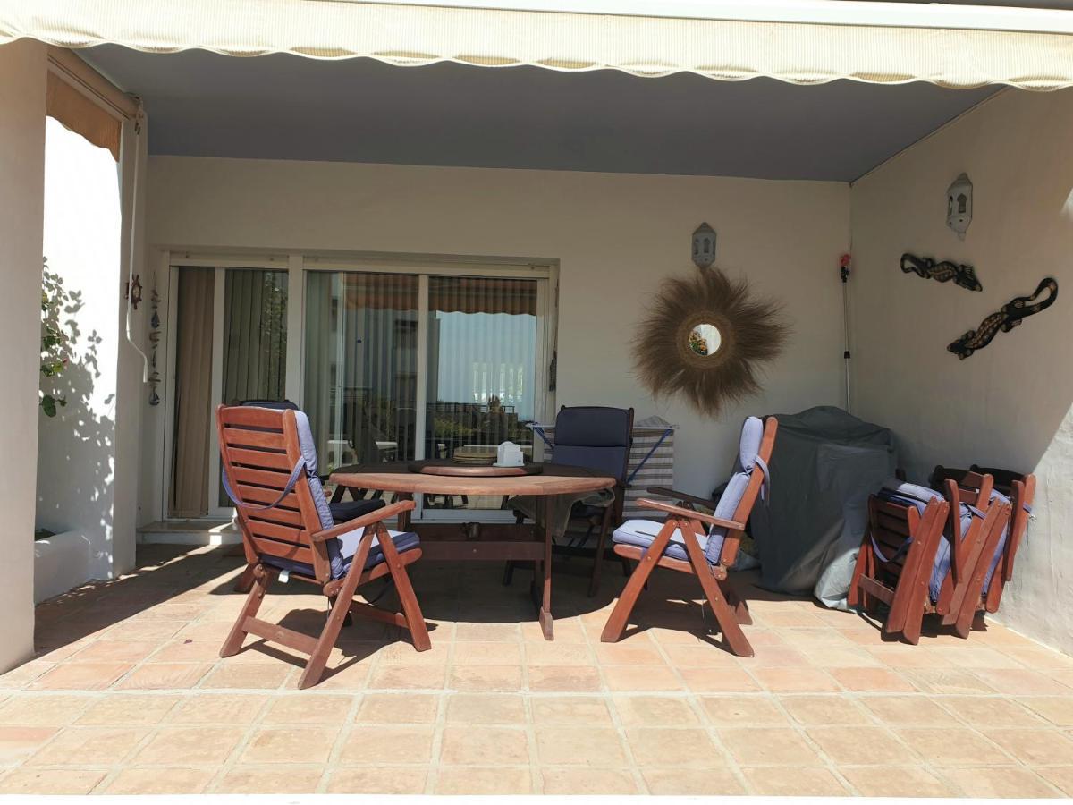 Casitamar Frontline Beach House Rental Casares Costa Near Estepona Bahia de Casares Exterior photo