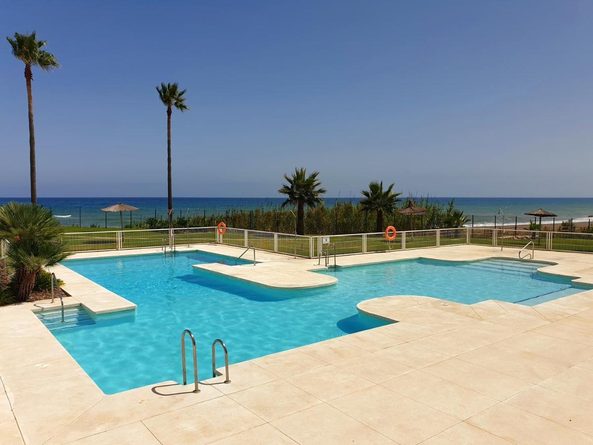 Casitamar Frontline Beach House Rental Casares Costa Near Estepona Bahia de Casares Exterior photo